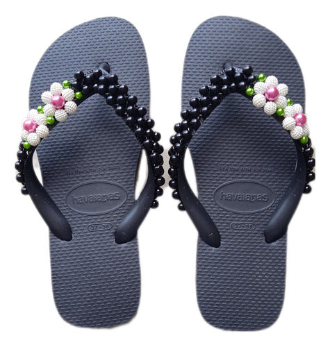 Luxury black sandal combining comfort and modern style